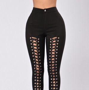 *NEW* Fashion nova nori pants